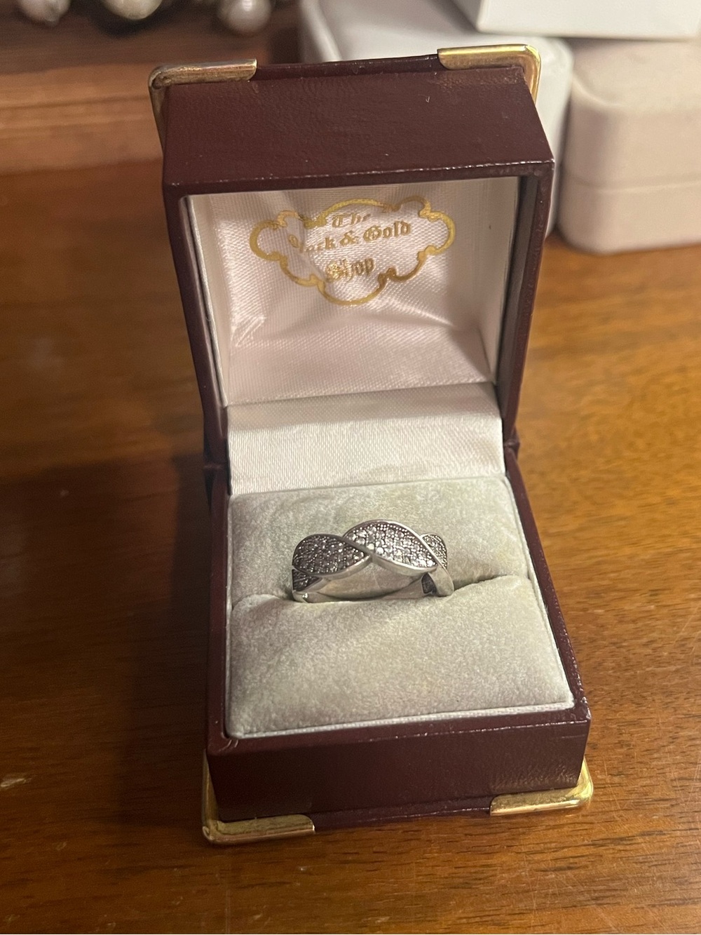 925 Sterling Silver CZ Twist Design Ring Size 7 Sparkly Everyday Statement Ring